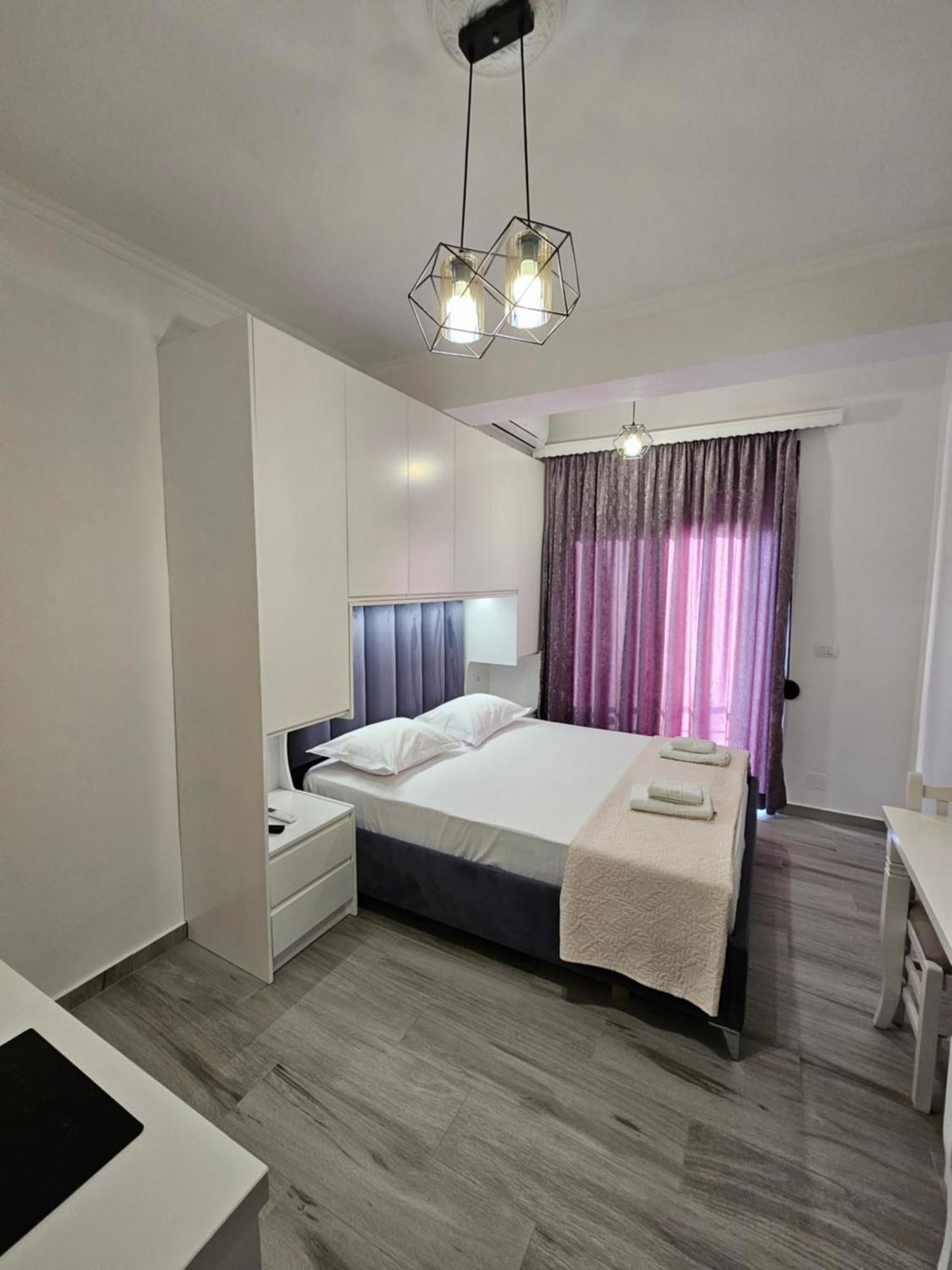 Nora'S Guesthouse Саранда Экстерьер фото