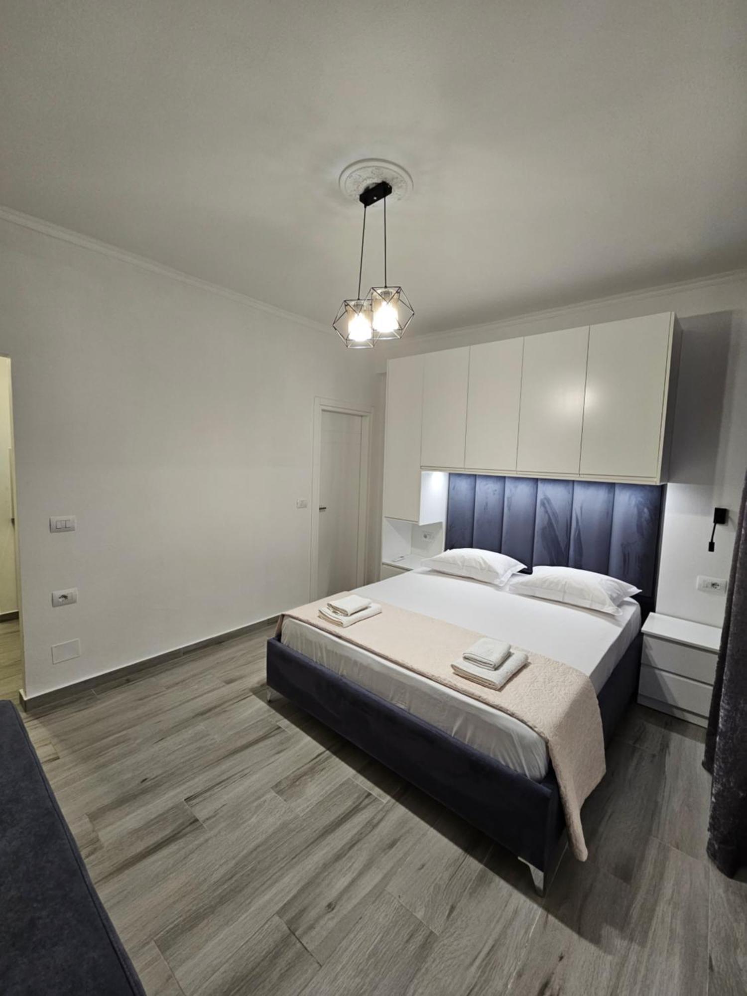 Nora'S Guesthouse Саранда Экстерьер фото